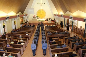 Msza święta z okazji 102. rocznicy powołania Policji Państwowej - zdjęcie z chóru.