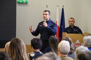 Konferencja dla seniorów w Komendzie Wojewódzkiej Policji w Poznaniu