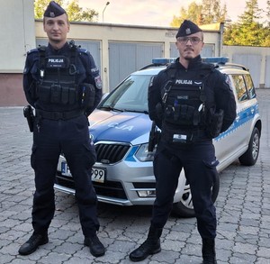 policjanci