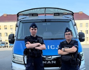 policjantki przy RW