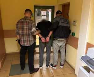 Mężczyzna zatrzymany przez policjantów