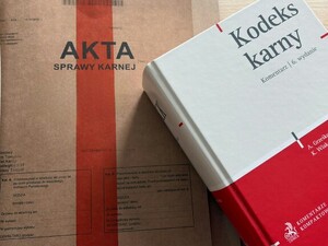 kodeks karny na aktach sprawy