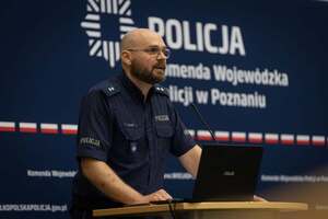 Prelegenci i uczestnicy Konferencji naukowo-dydaktycznej pn. „Interwencje wobec osób z zaburzeniami psychicznymi i niestandardowym zachowaniem – współczesne wyzwania”, która w dniach 16-17.06.2026 r. odbyła się w Ośrodku Szkolenia Policji w Poznaniu z. s. w Gnieźnie.